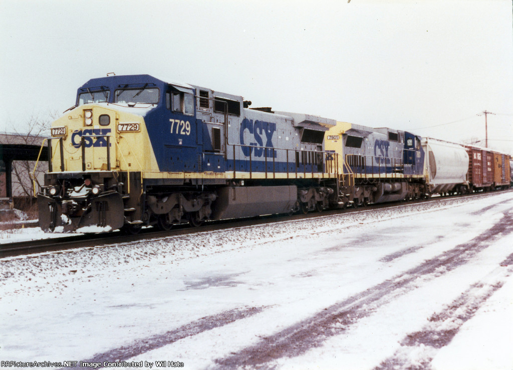 CSX C40-8W 7729